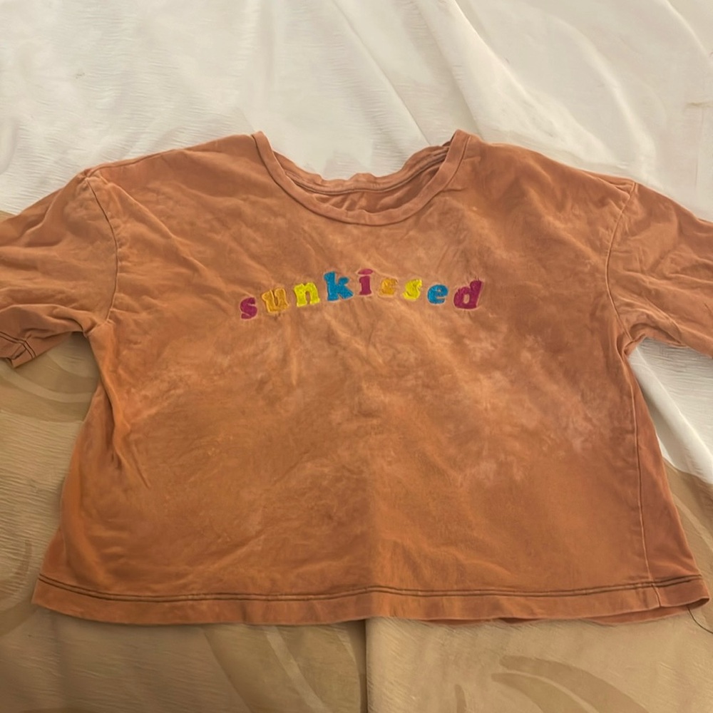 Women’s medium crop top